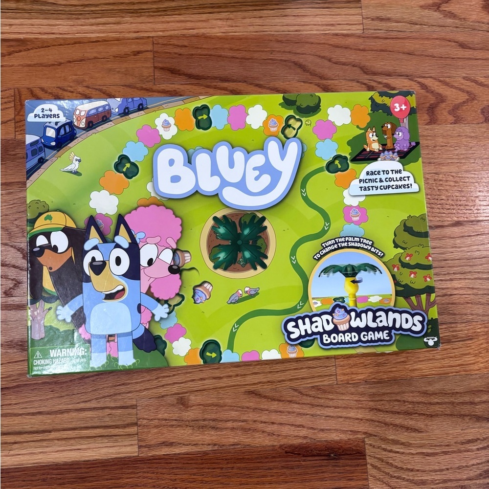 Bluey Shadowlands Board Game - Green